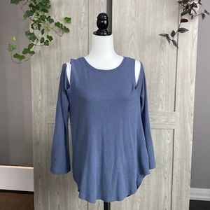 3 for 20$ 💜 O’Neill Sweater